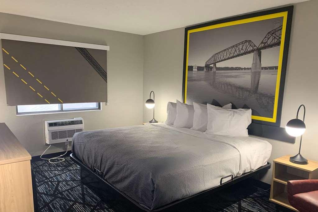 Super 8 By Wyndham Kirksville-University Area Rum bild