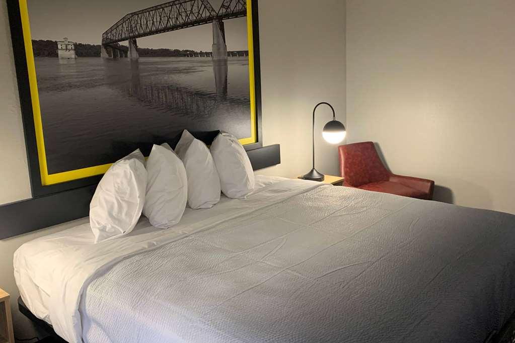 Super 8 By Wyndham Kirksville-University Area Rum bild